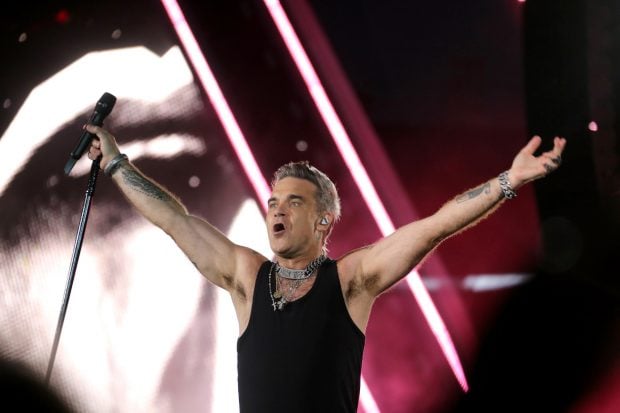 Robbie Williams durante un concierto en Múnich, Alemania. (Foto: Gtres)