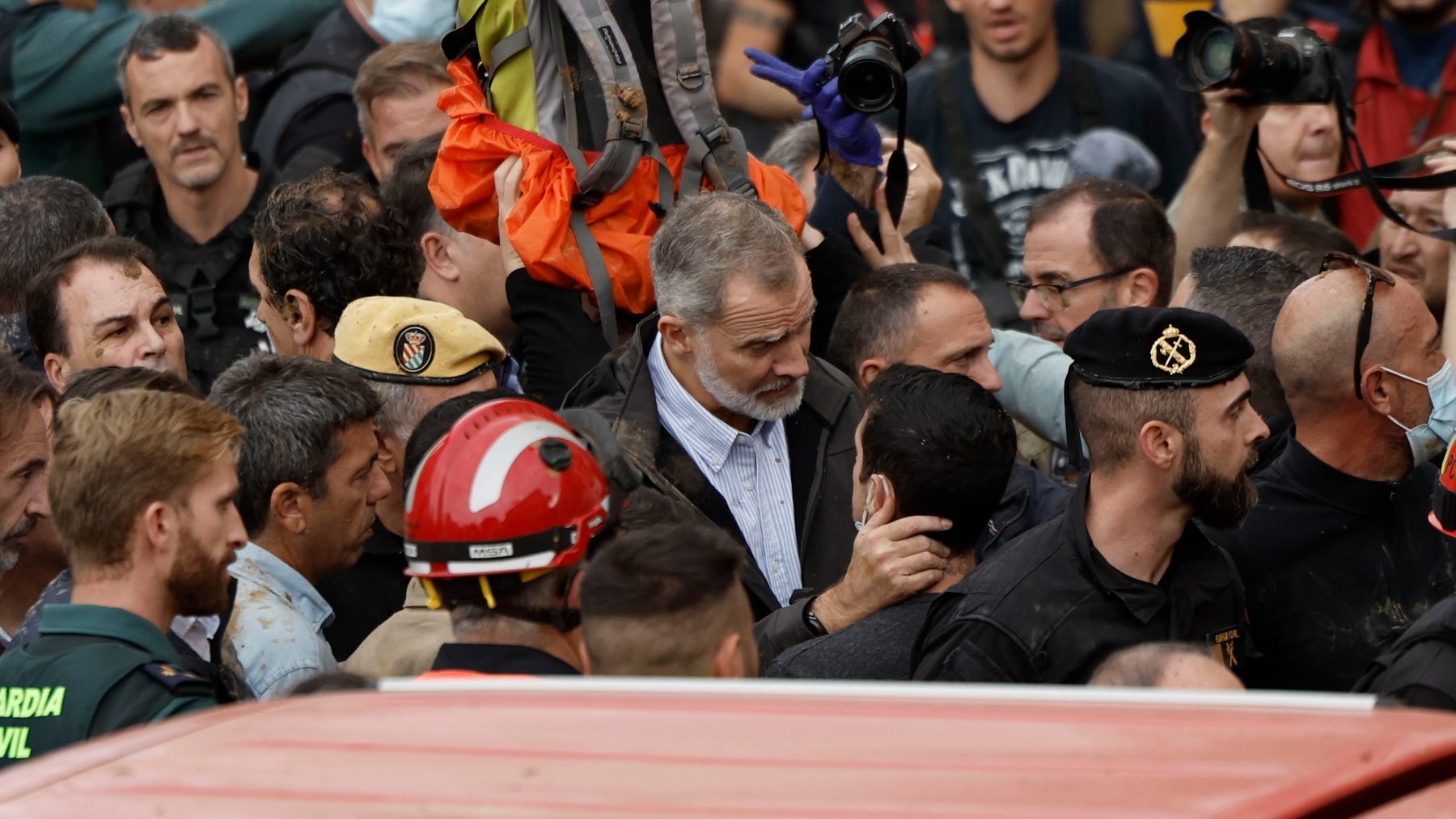 Felipe VI en Paiporta (Valencia).