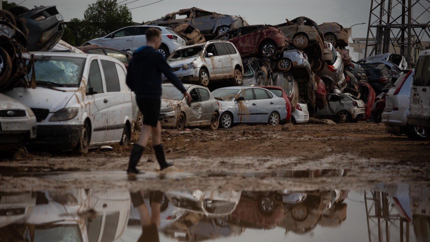 Una zona en la que los coches y el barro pueden conllevar enfermedades como el tétanos.