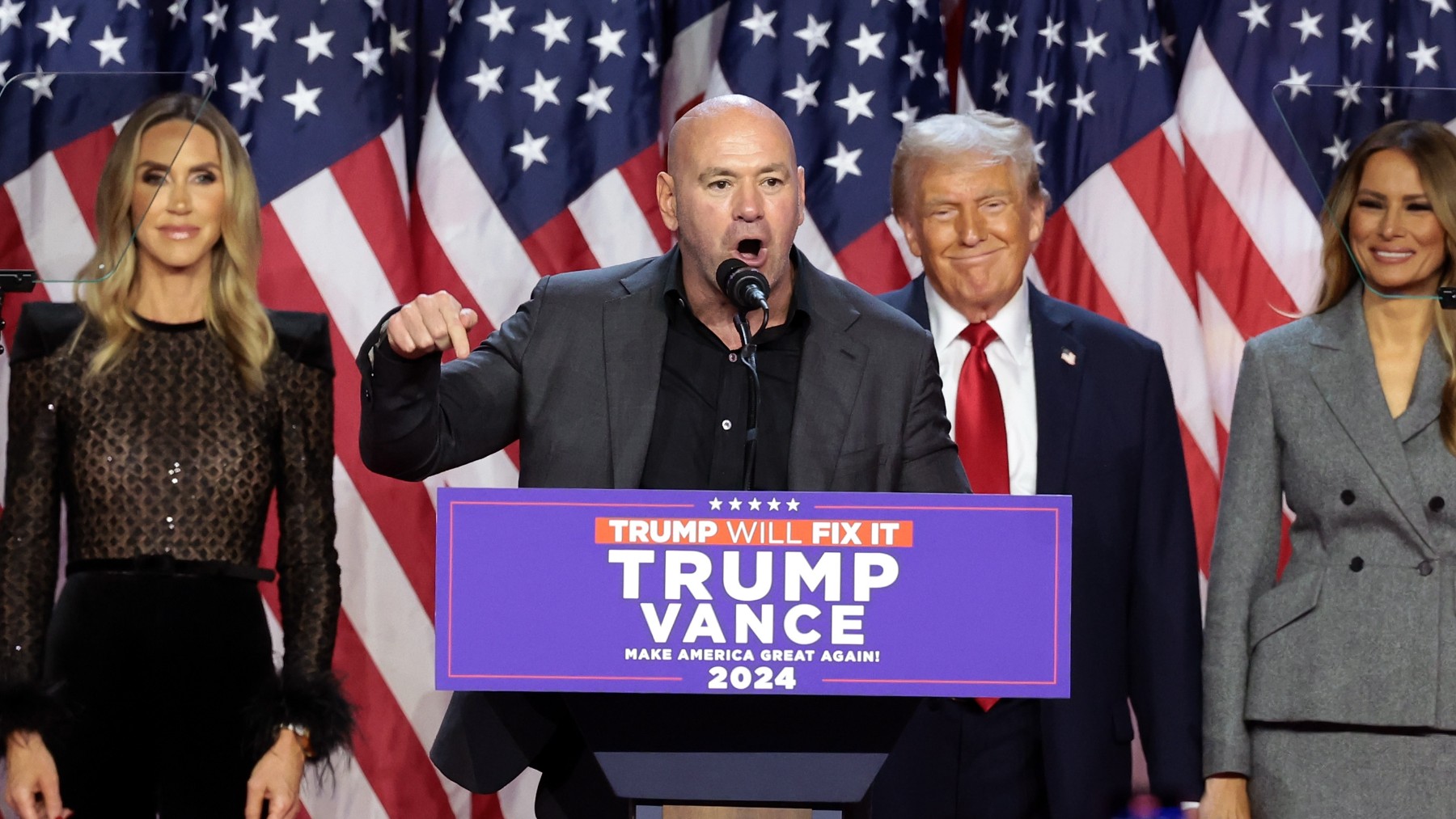 Dana White, durante el discuros de Donald Trump. (Getty)