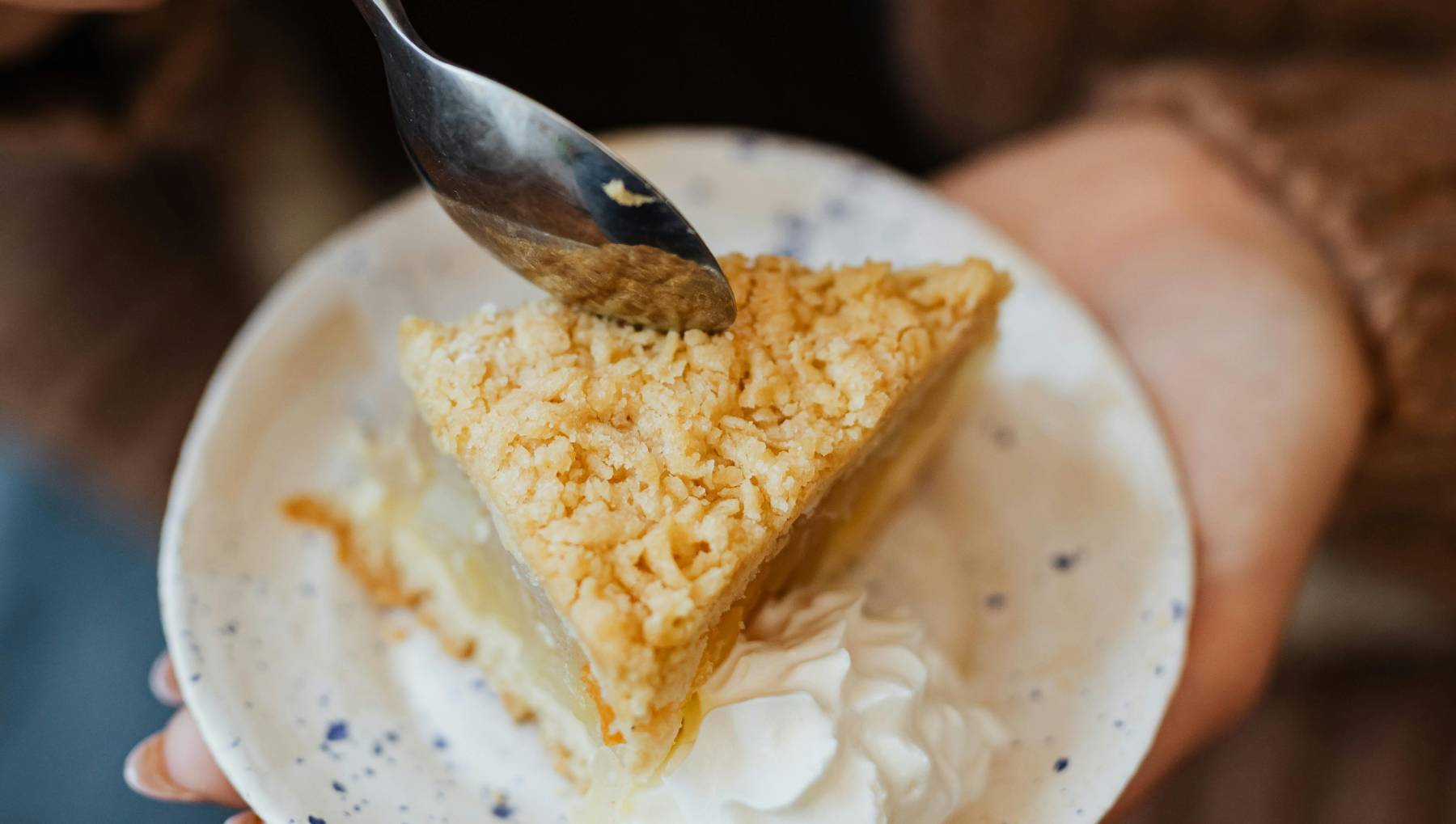 Tarta de manzana con crumble.