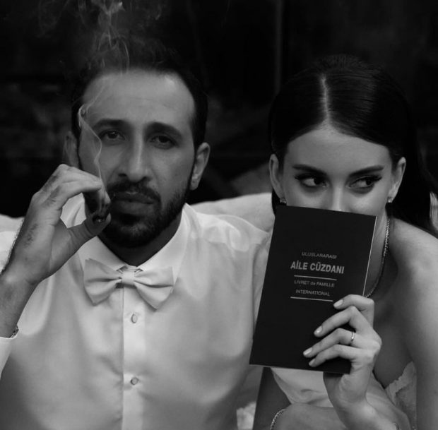 Beril Pozam y Ersin Arici en su boda. (Instagram)