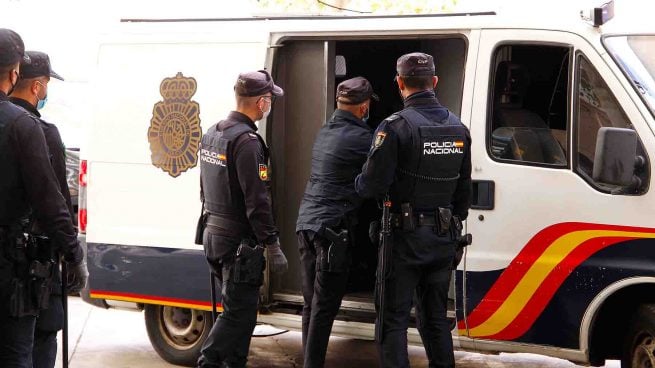 Varios agentes de Policía Nacional.