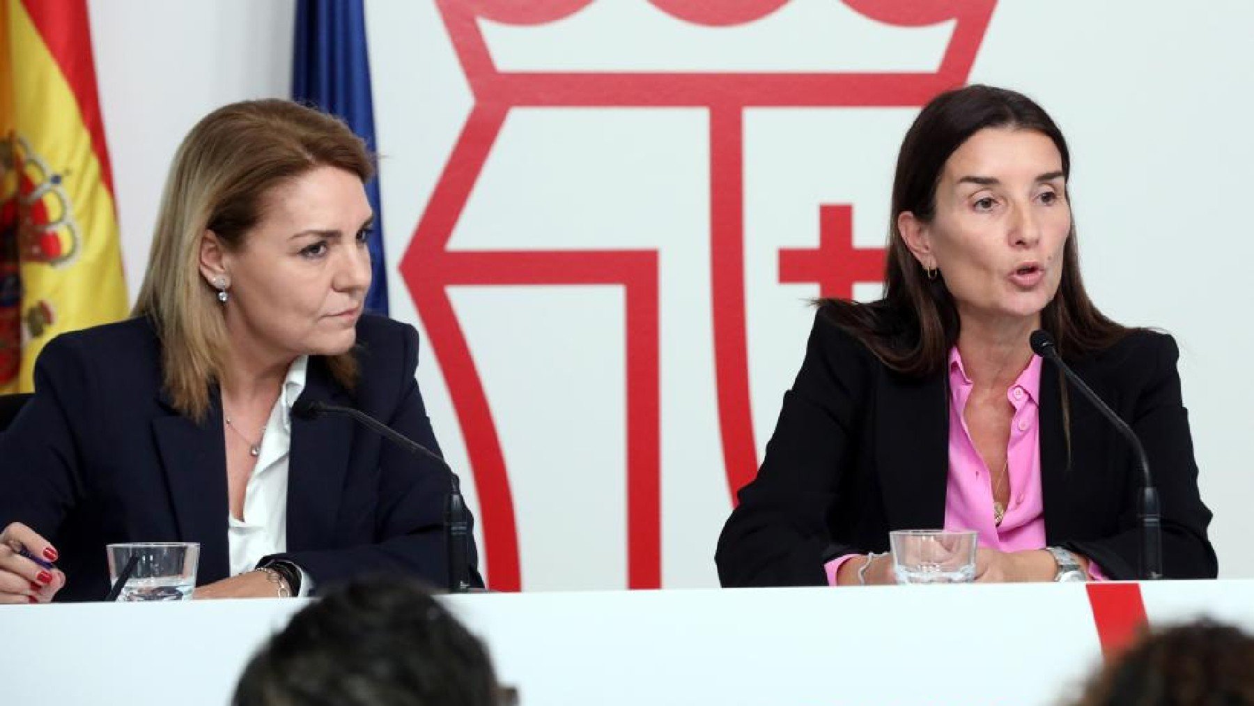 Susana Camarero y Ruth Merino en la comparecencia tras el Pleno del Gobierno valenciano, este martes.