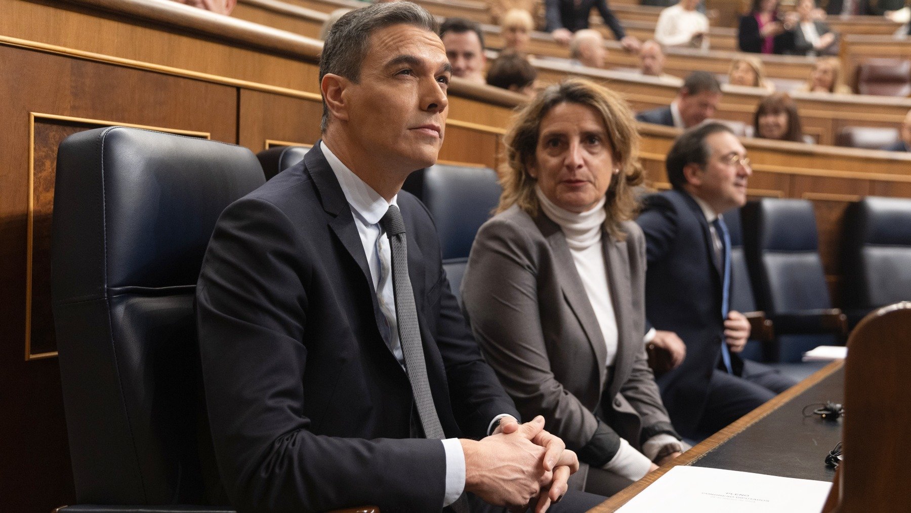 Pedro Sánchez con Teresa Ribera. (Foto: EP)