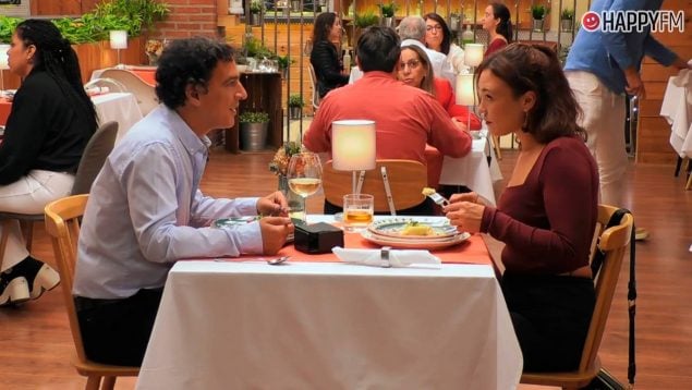 Natassja y Tim en First Dates. (Mediaset)