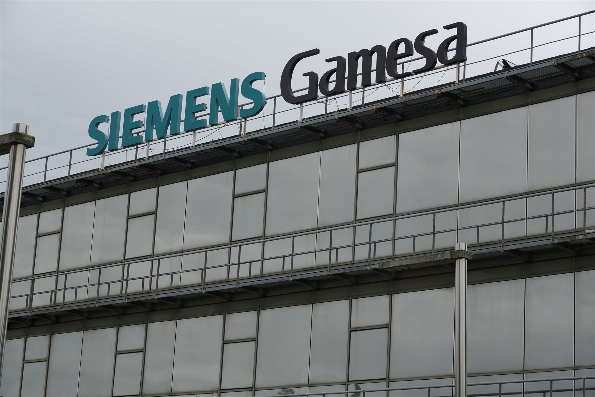 Siemens Gamesa reduce el número de afectados por el ERE y cierra un acuerdo con los sindicatos