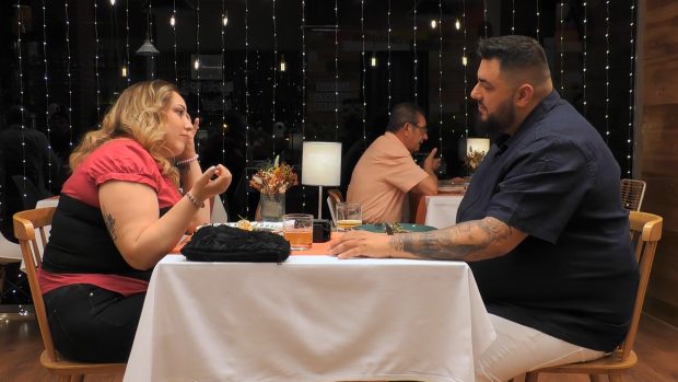 Lola y Javier en First Dates. (Mediaset)