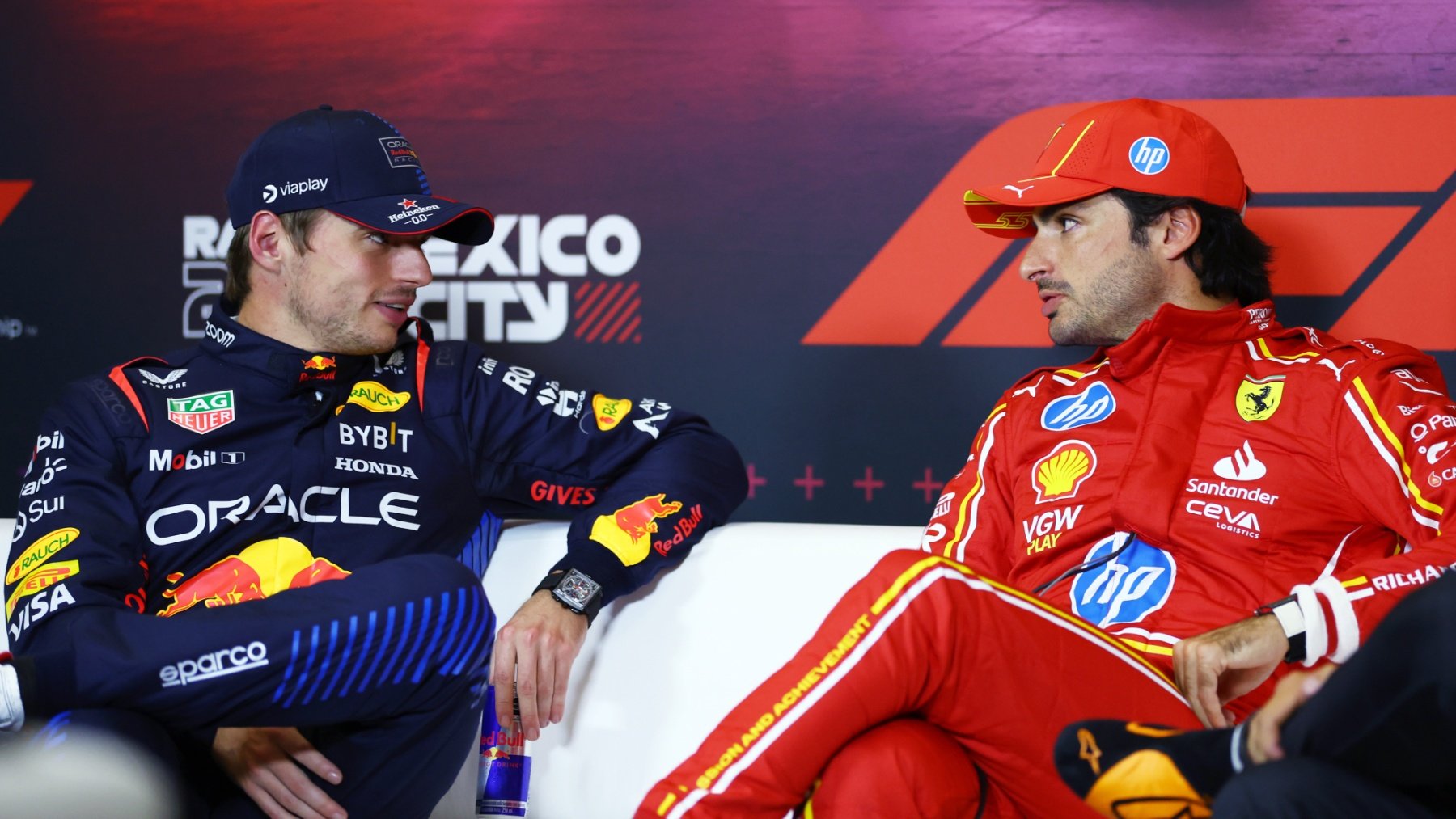 Carlos Sainz y Max Verstappen. (Getty)