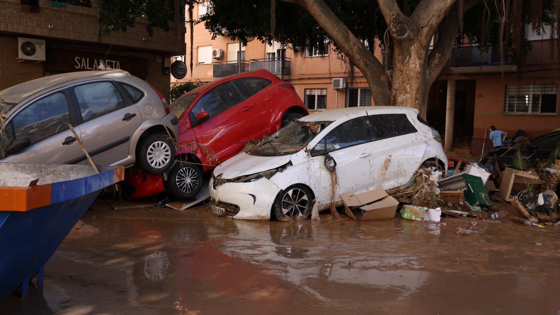 Coches afectados por la DANA en Valencia