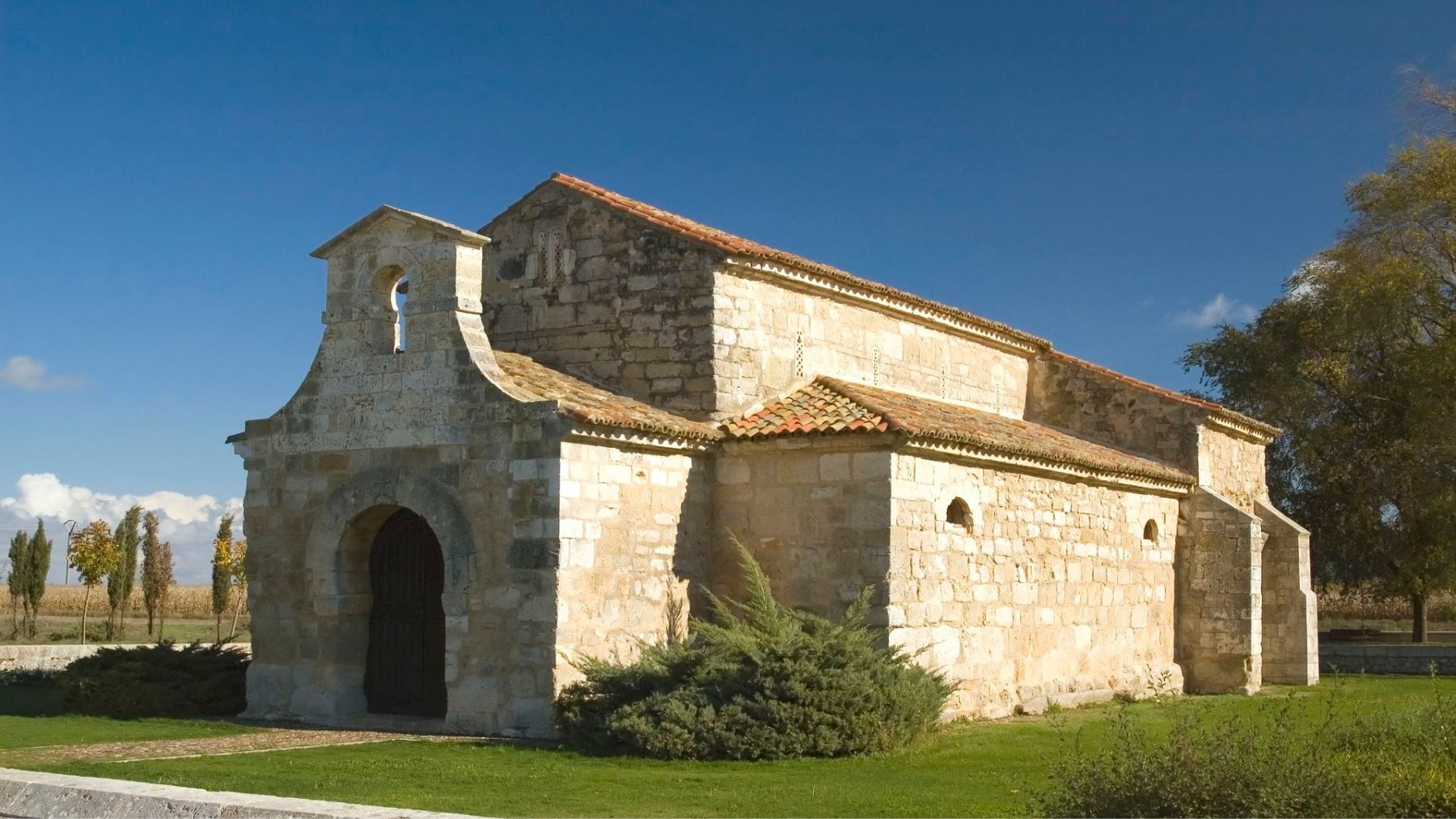 Iglesia de San Juan de Baños. Foto: Turismo de Palencia