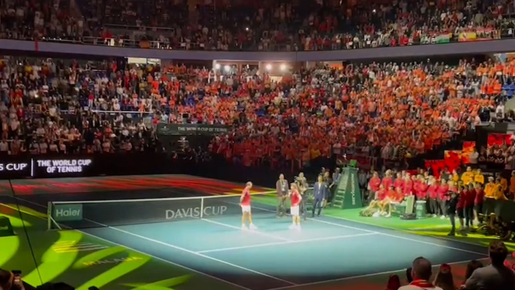 Ferrer, durante su discurso a Nadal.