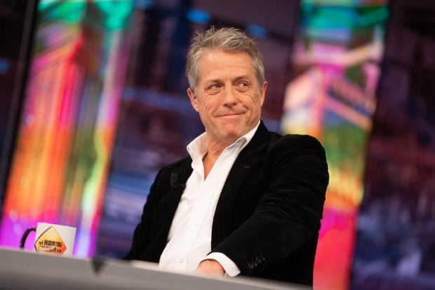 Hugh Grant en el plató de El Hormiguero. (Foto: Atresmedia).