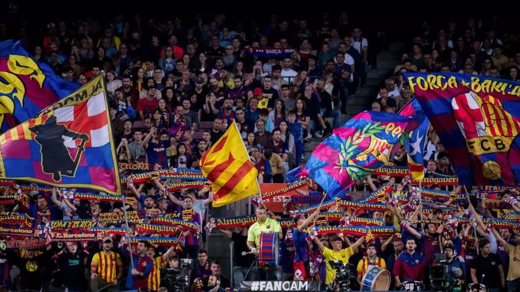 El fondo en el que se ubica la grada de animación del Barcelona.