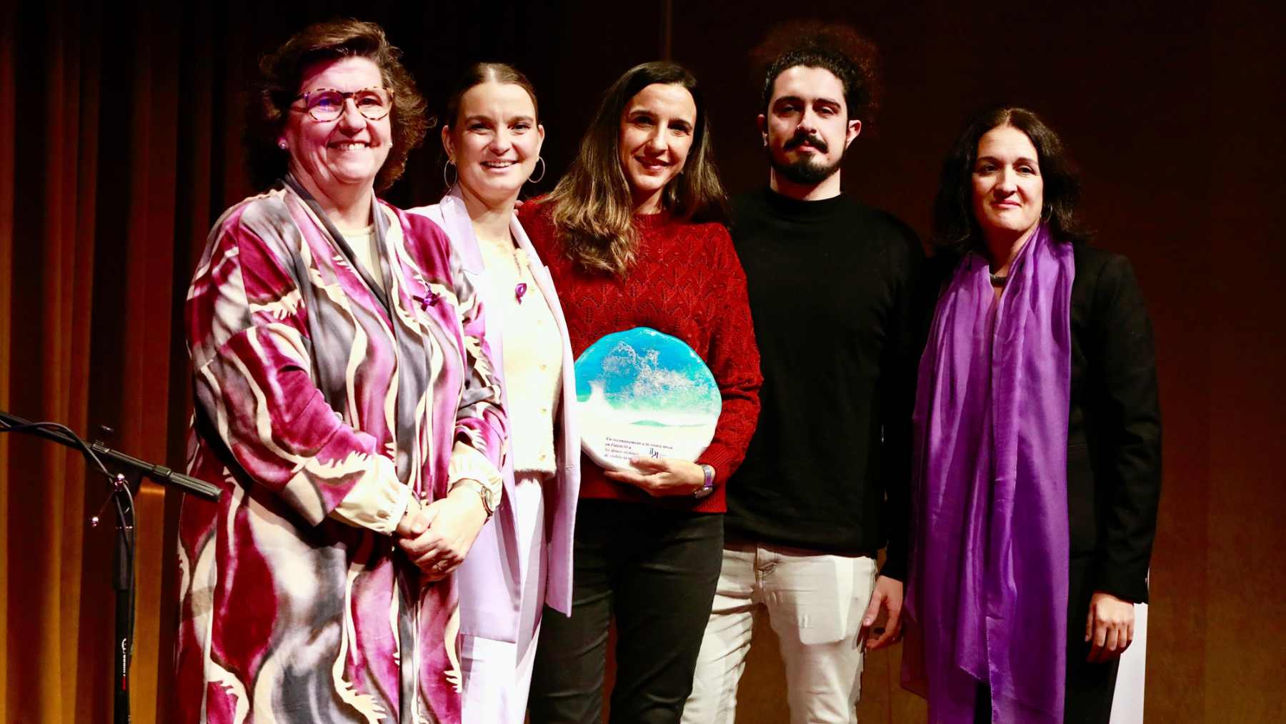 Catalina Cirer y Marga Prohens en el acto de celebración del 25N.