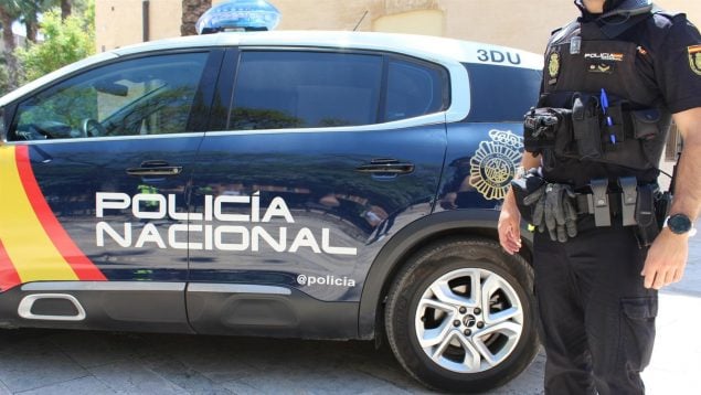 Mallorca detenidos compra móvil billetes falsos