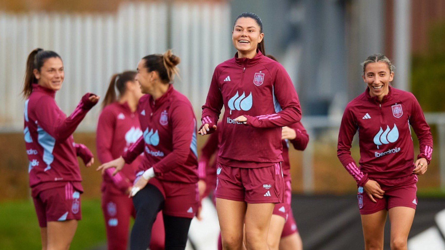 María Méndez y Sheila García, en el entrenamiento de España. (RFEF)