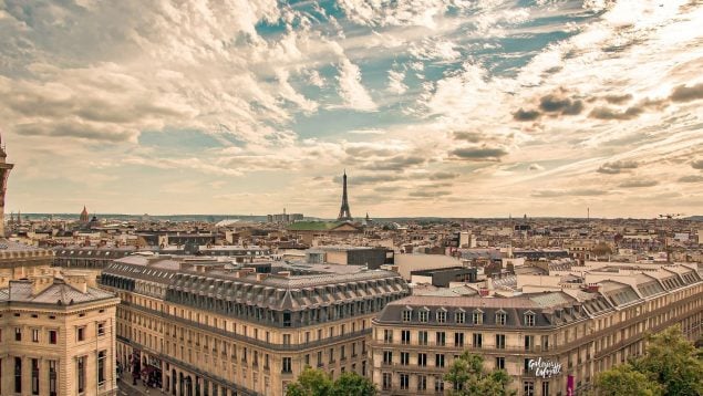 Francia busca españoles para trabajar, cómo emigrar a Francia desde España, cómo mudarte a Francia desde España, buscar trabajo en Francia, cómo emigrar a Francia si eres español, emigrar a Francia con DNI español