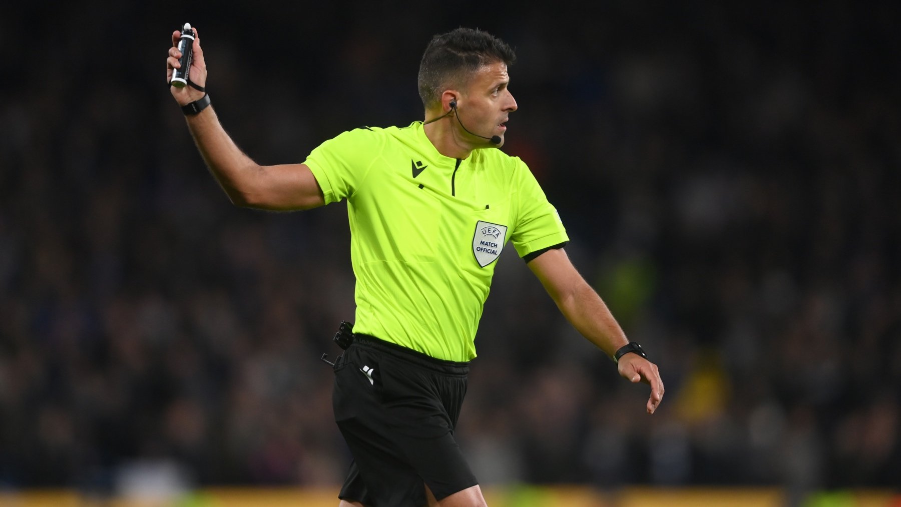 Gil Manzano, en un jornada anterior de la Champions League. (Getty)