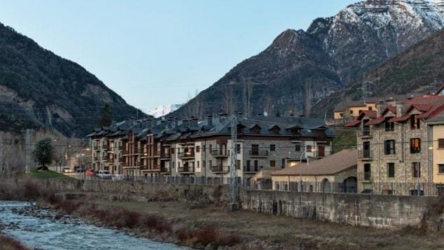 vecinos Biescas, puñaladas, Huesca, Guardia Civil