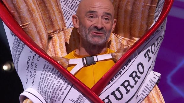 Antonio Lobato se escondía tras Churros en Mask Singer 4. (Atresmedia)