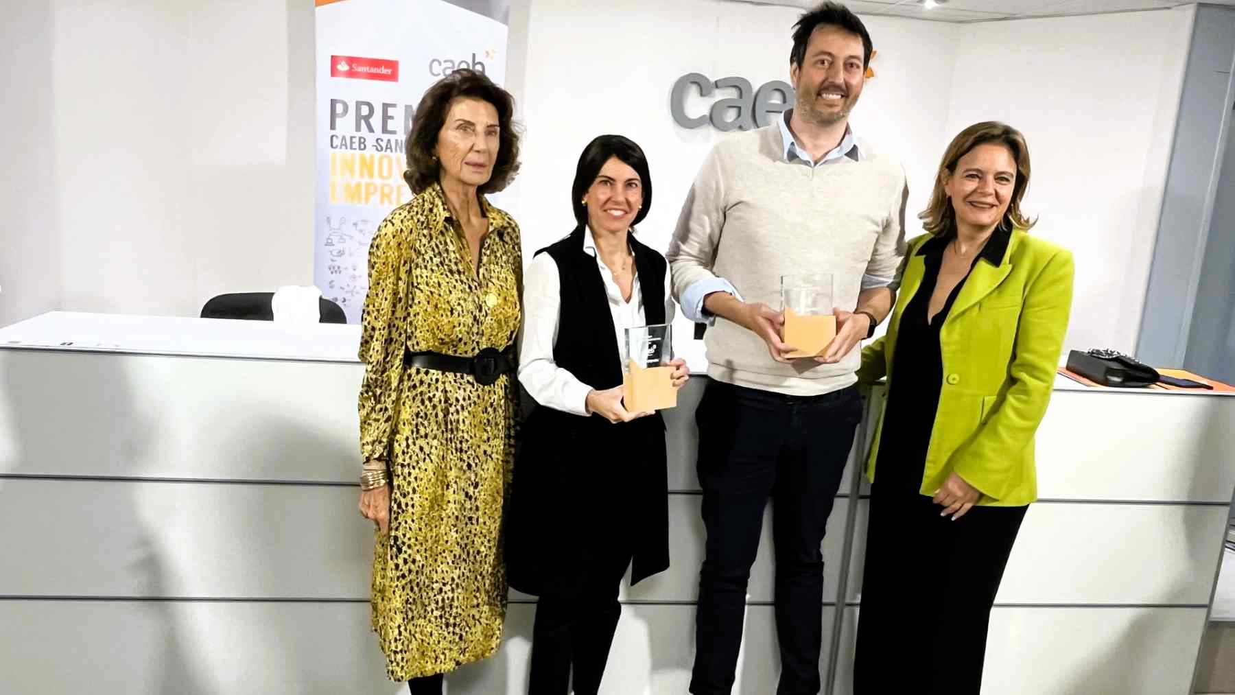 CAEB y Banco Santander distinguen los proyectos de CONNECT24 y FERGUS GROUP.