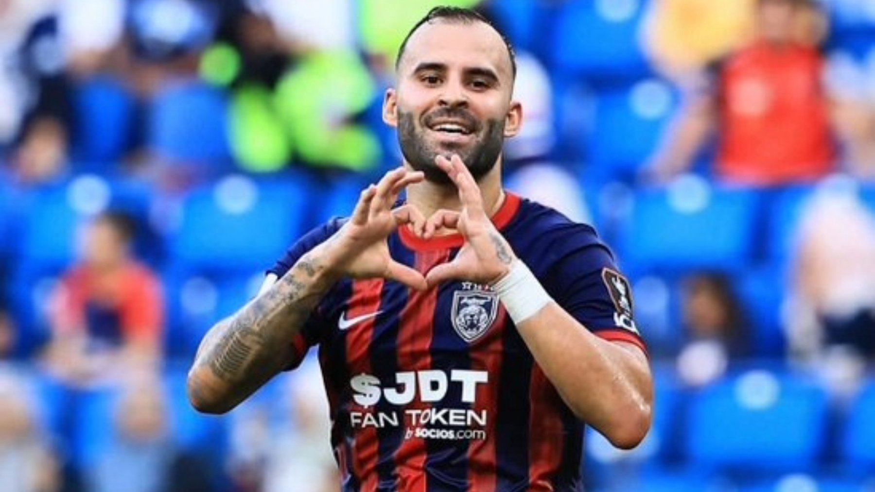 Jesé Rodríguez con el Johor Darul de Malasia. (@JeseRodriguez10)