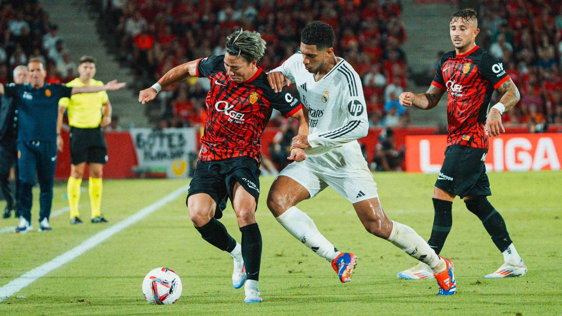 Asano, en un momento del partido de Liga ante el Real Madrid.