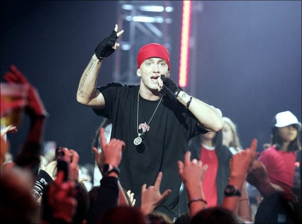 Eminem en una actuación en los MTV Europe 2004. (Foto: Gtres) 