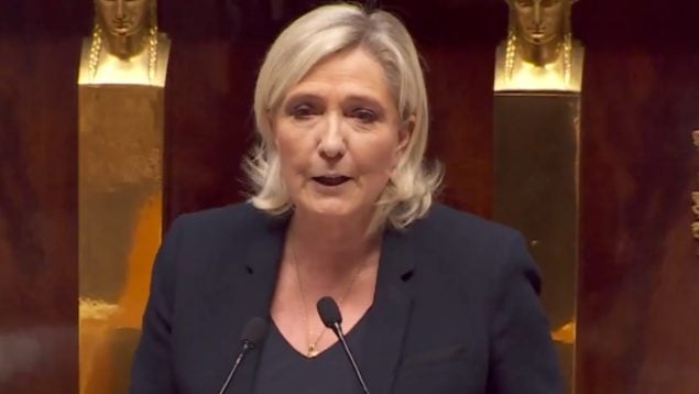 Marine Le Pen moción de censura