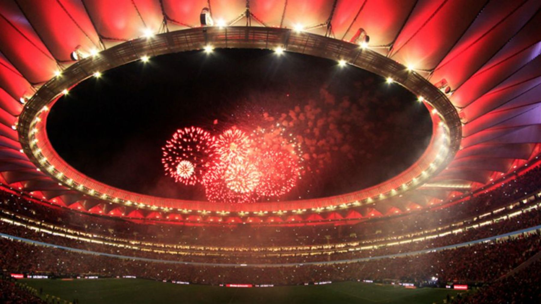 Fuegos artificiales en el Wanda Metropolitano.