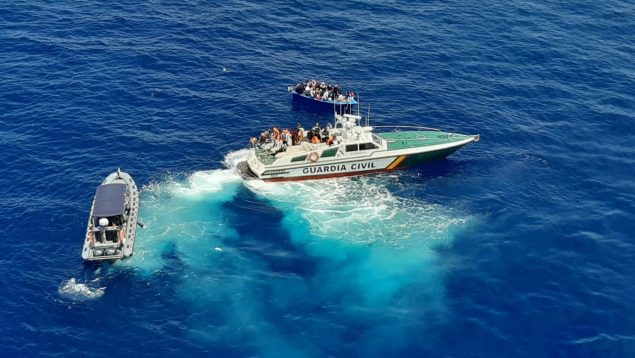 patera Formentera violación