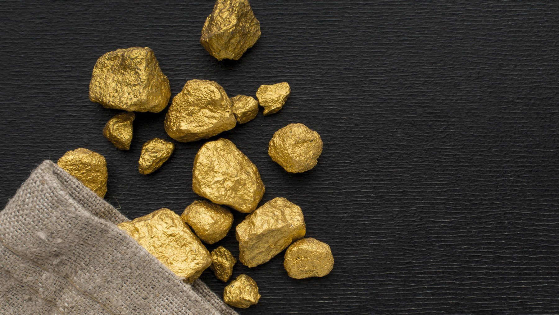 Minerales de oro. Foto: Freepik.