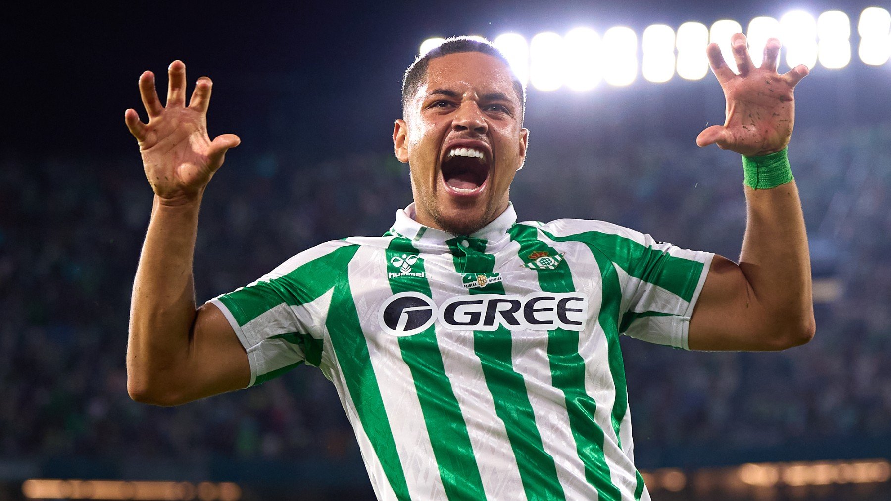 Vitor Roque con el Betis. (Getty)