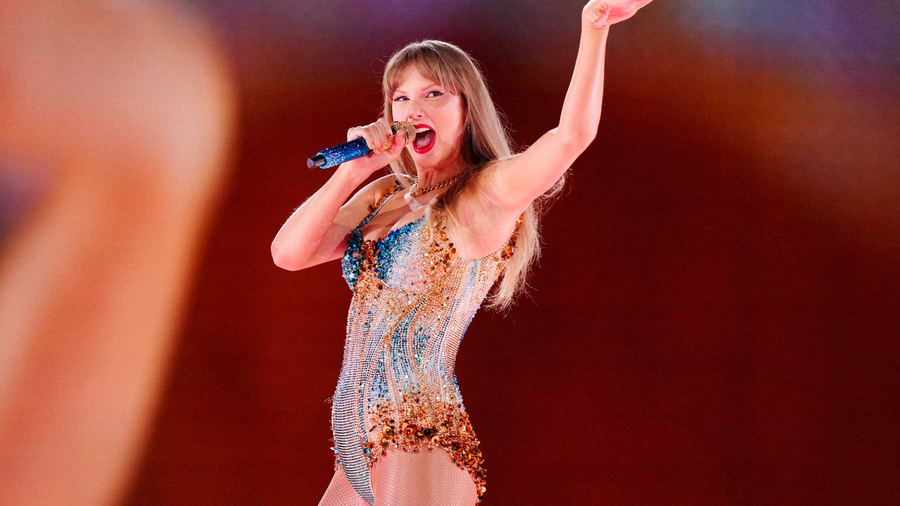 Taylor Swift durante un concierto en Vancouver el 8 de diciembre de 204, el último de la gira The Eras Tour (Foto :Gtres).