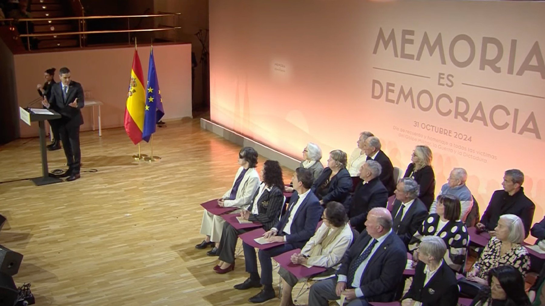 Pedro Sánchez en el homenaje a víctimas de la Guerra Civil.