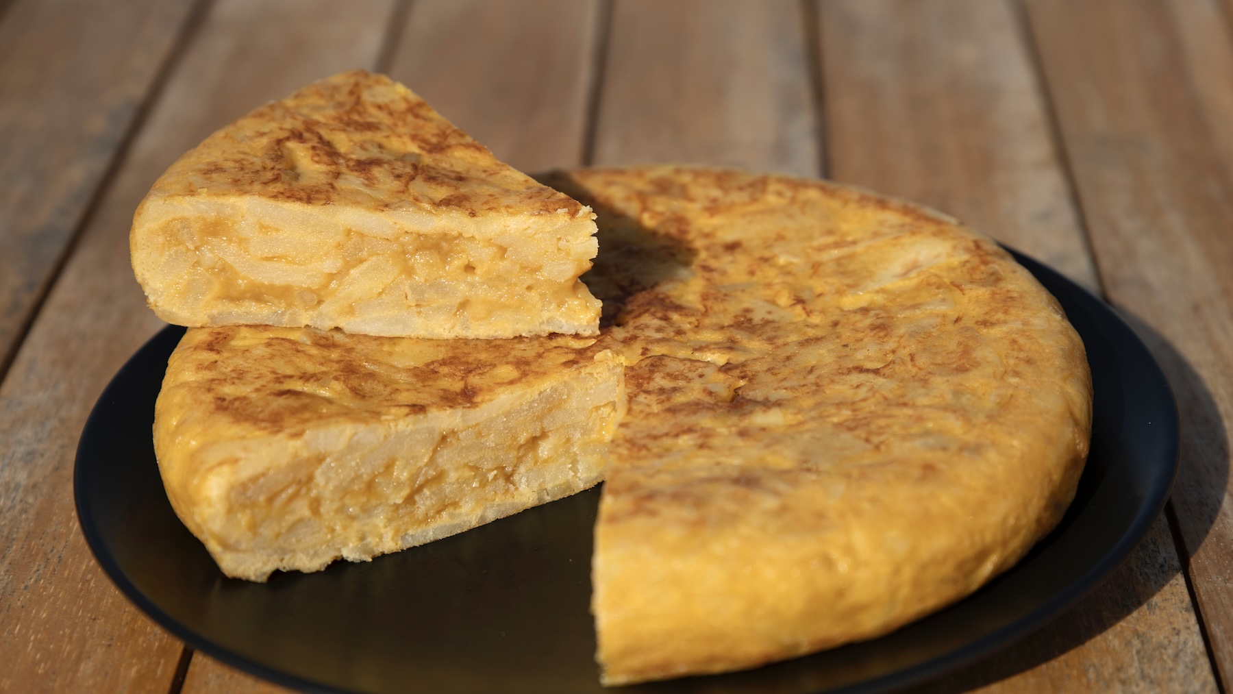 Tortilla de patatas. Foto: Freepik.