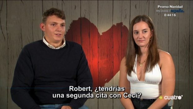 Robert y Cecilia en la decisión final de 'First Dates'. (Mediaset)