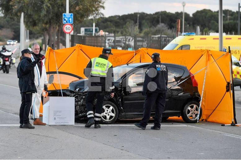 Coche donde se produjo el asesinato. EFE/ Miquel A. Borràs