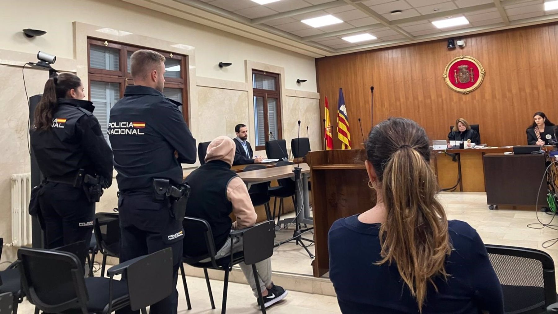 Vista previa contra un joven por agredir sexualmente a su madre. (Europa Press)