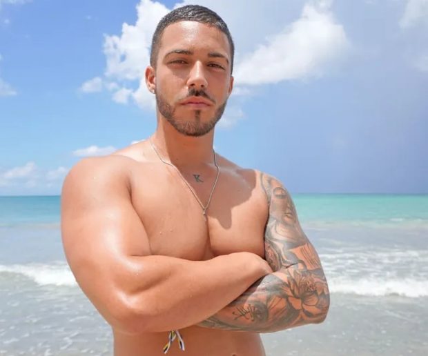 Kevin, uno de los solteros de La isla de las tentaciones (Mediaset).
