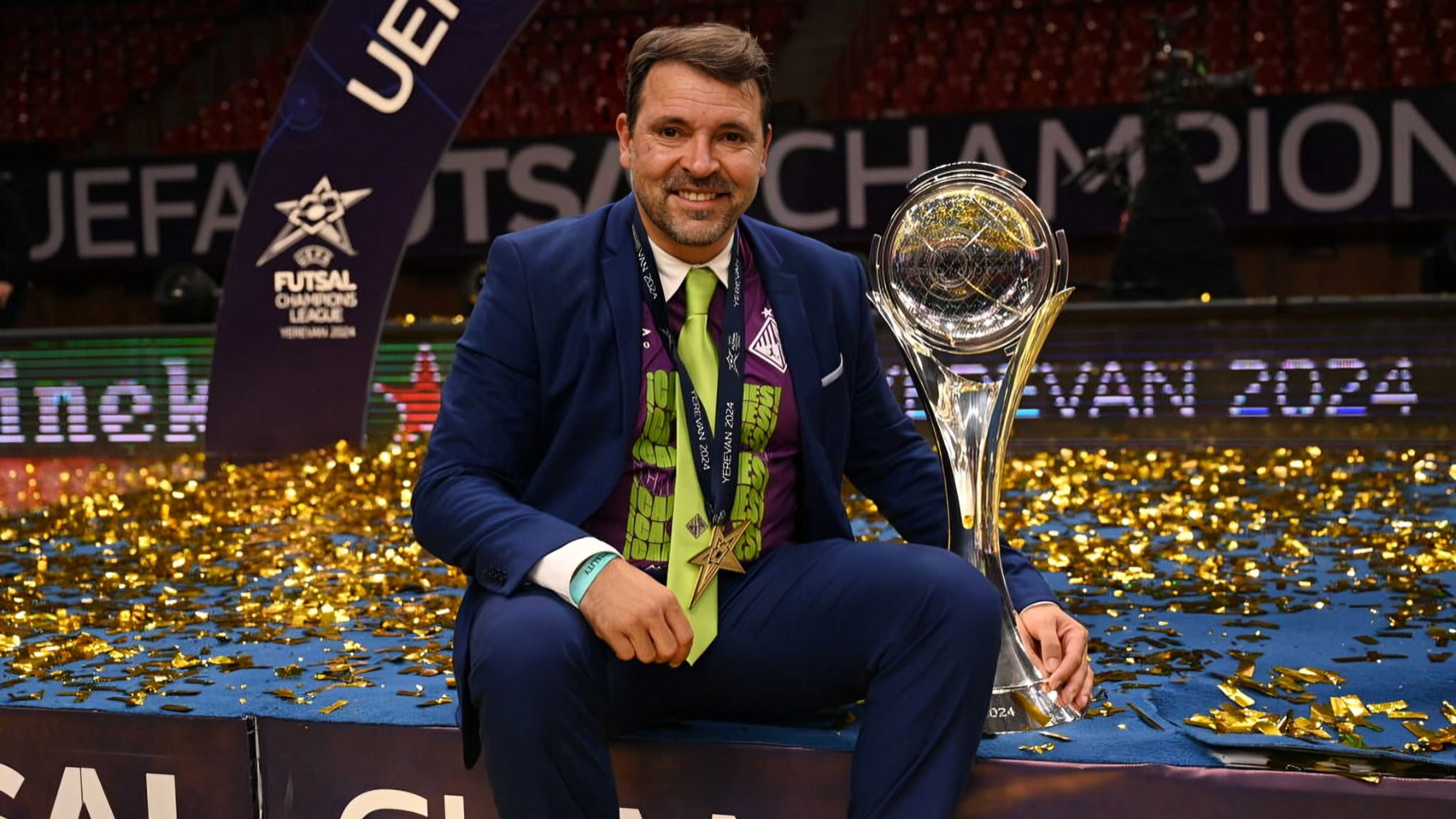 José Tirado con la segunda Champions en Armenia