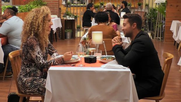 Serena y Pemi, durante su cita en First Dates (Mediaset).