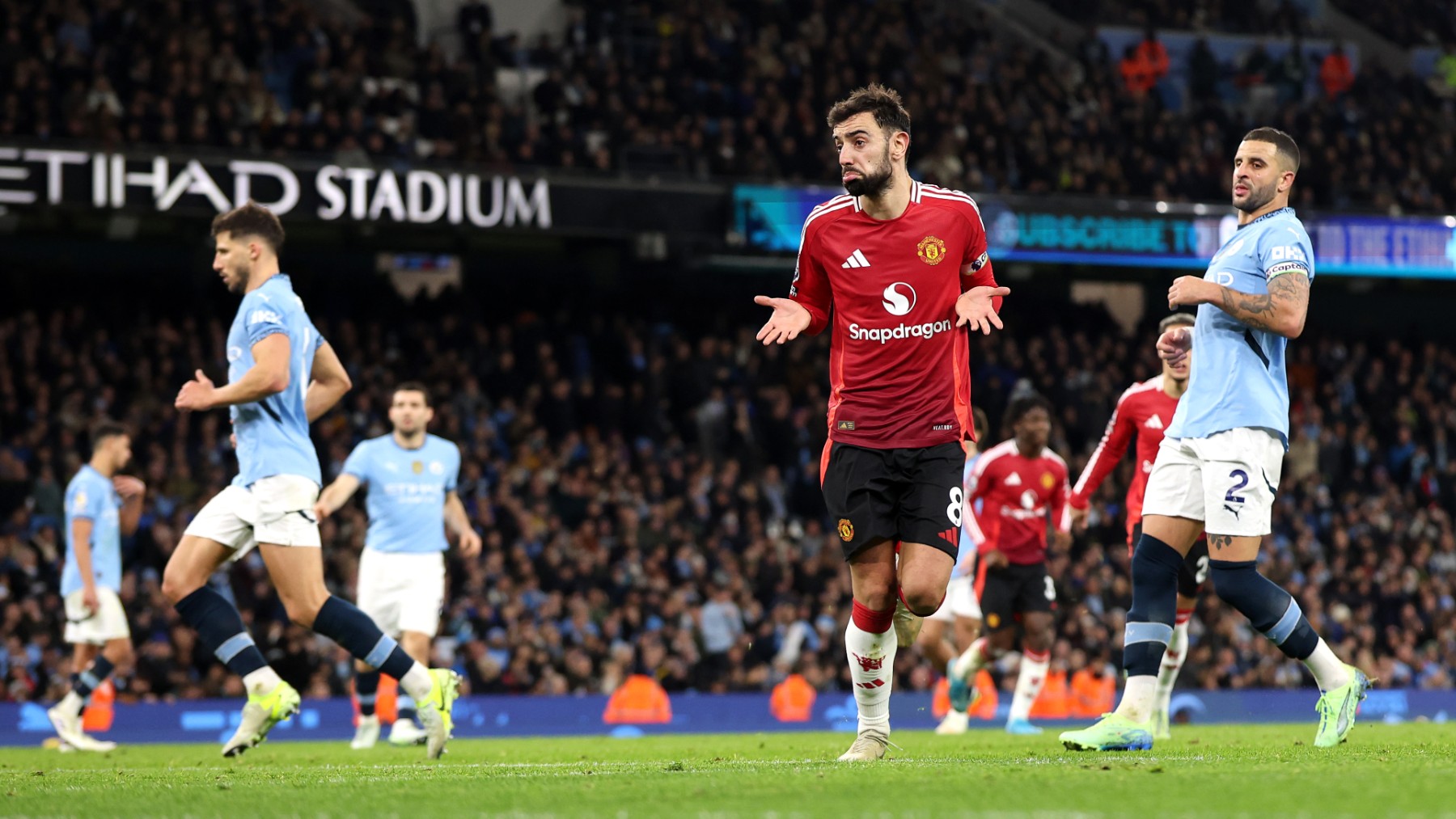 Bruno Fernandes celebra su gol contra el City. (Getty)