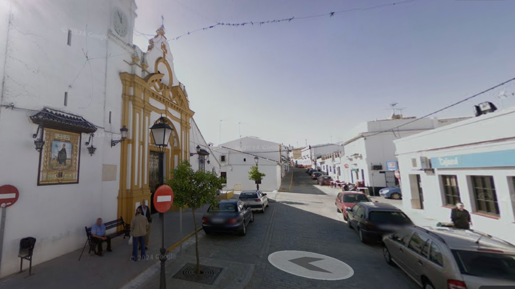 Plaza de la Iglesia de Castilblanco de los Arroyos, lugar de los hechos.