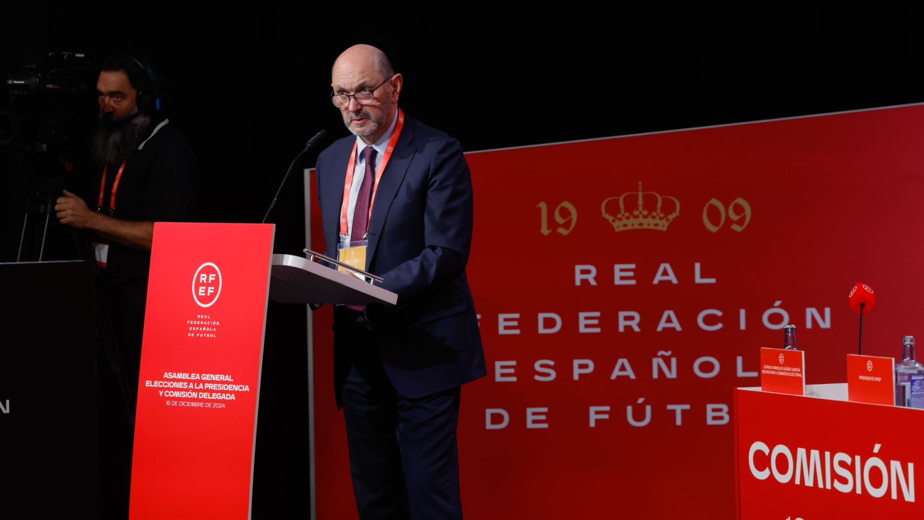 Louzán, durante su primer discurso como presidente de la Federación. (EFE)