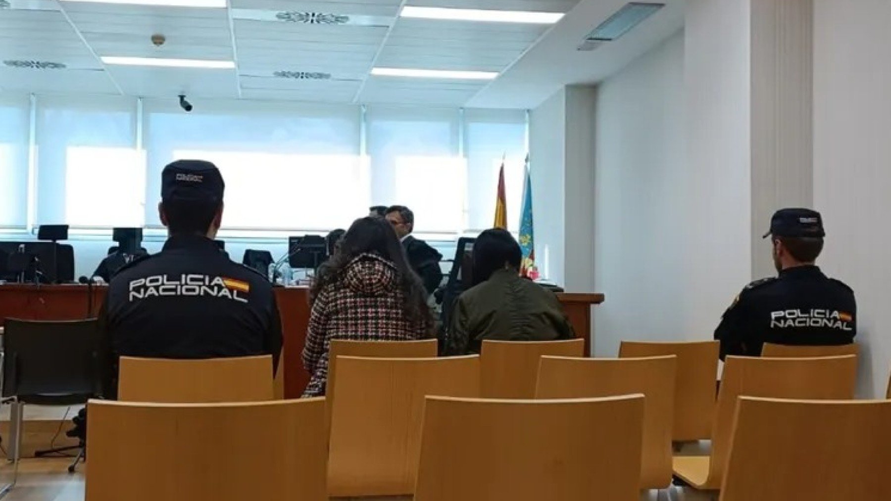 La acusada de matar a su bebé en Bigastro (Alicante), durante el juicio.