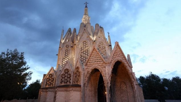 Sagrada Familia, Tarragona, Santuario, iglesias, monumentos, curiosidades