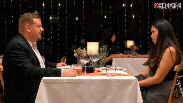 Alberto e Íngrid en First Dates. (Mediaset)