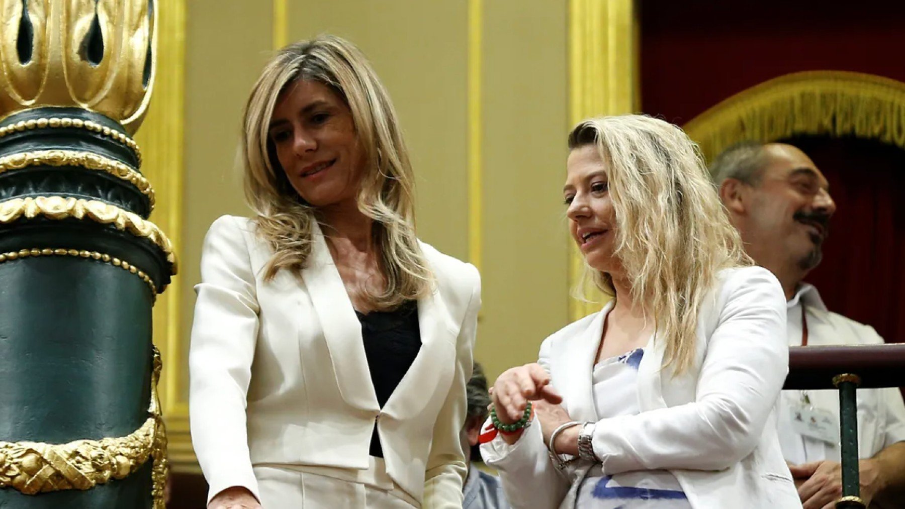 Begoña Gómez y Cristina Álvarez